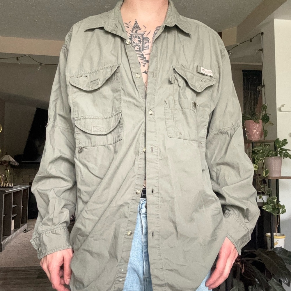 Y2K Columbia PFG Olive Green fishing button up.